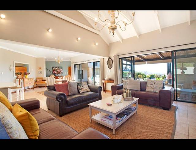 4 BEDROOM HOUSE FOR SALE IN STONEHAVEN ESTATE